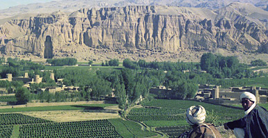 バーミアン遠景