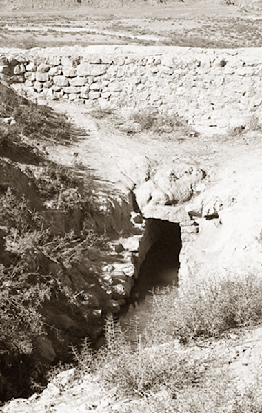 カナートの出口の画像